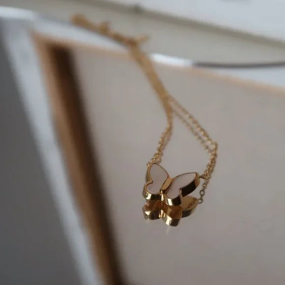 NEW 18K Gold Plated Mother of Pearl Butterfly Necklace - Picture 3 of 10